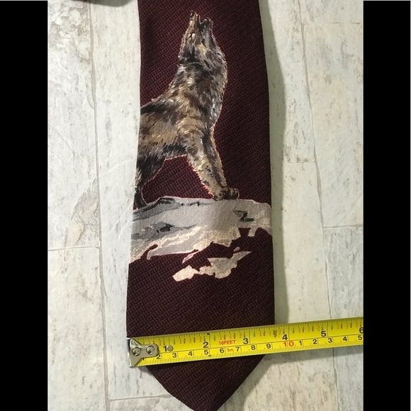 Vintage wool howling at the moon wolf tie - Picture 3 of 6